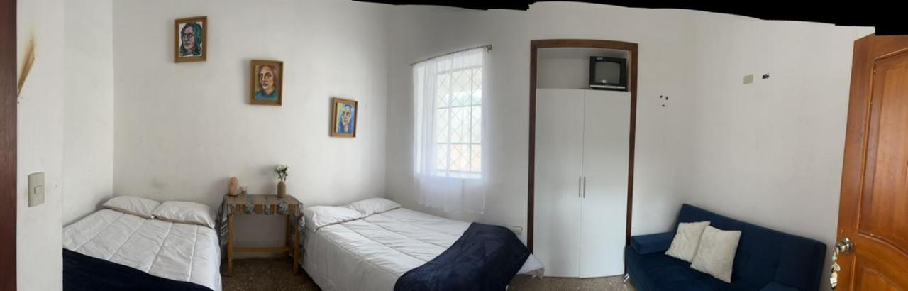 Hostel Las Palmas Vilcabamba Eksteriør billede