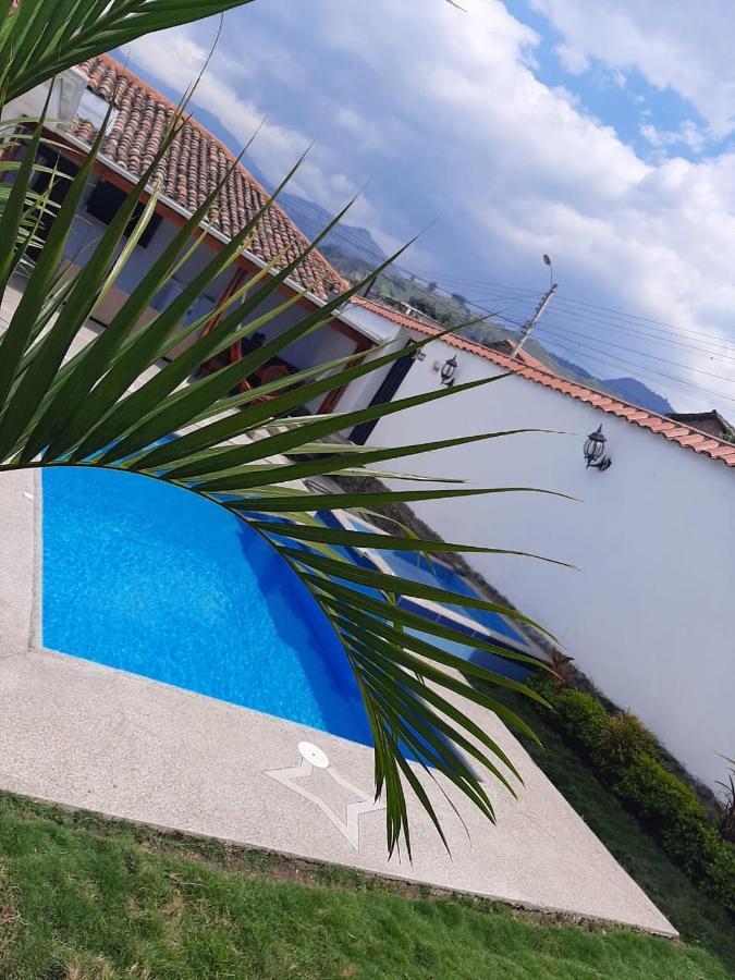 Hostel Las Palmas Vilcabamba Eksteriør billede